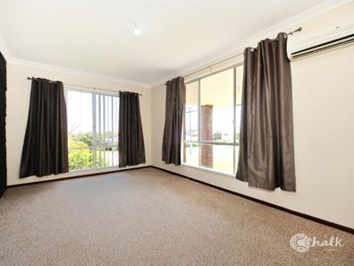 2/19 Janis Street, Halls Head WA 6210