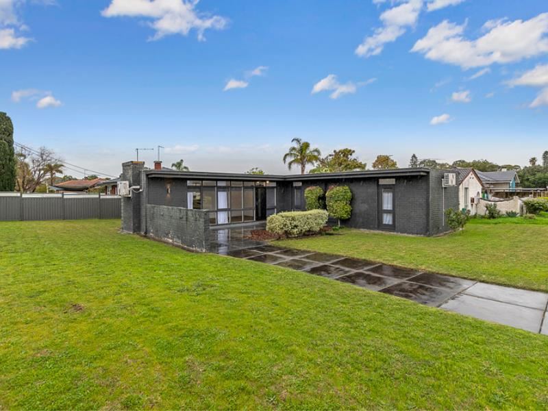 16 Centaurus Street, Rockingham WA 6168