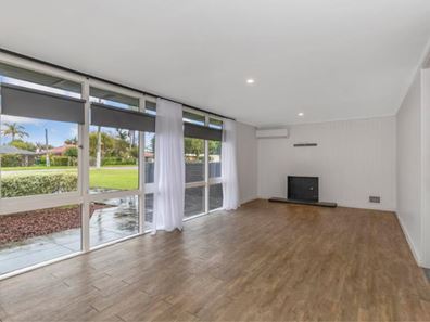 16 Centaurus Street, Rockingham WA 6168