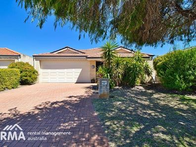 7 Riaza Parkway, Port Kennedy WA 6172