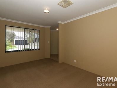 18 Springthorpe Tce, Clarkson WA 6030