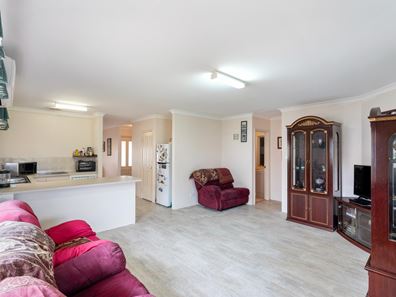 4/11 Donnelly Court, West Busselton WA 6280