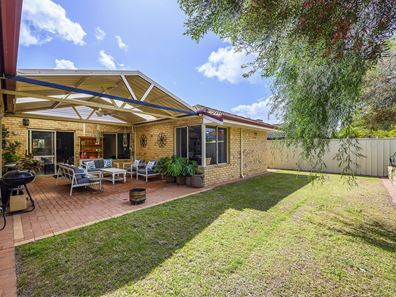 11 Palatine Crescent, Canning Vale WA 6155