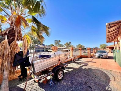 2/13 Rutherford Road, South Hedland WA 6722