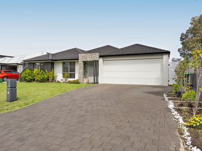 31 Pomodora Avenue, Landsdale WA 6065