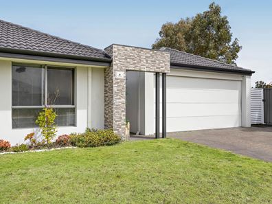 31 Pomodora Avenue, Landsdale WA 6065