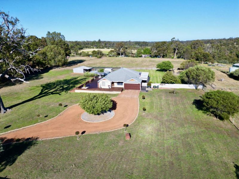 29 Pasture Place, Gidgegannup WA 6083