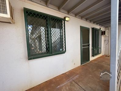 3/2 Scadden Road, South Hedland WA 6722