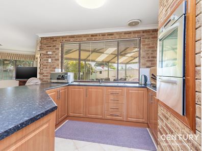 10 Pinedale Way, Safety Bay WA 6169