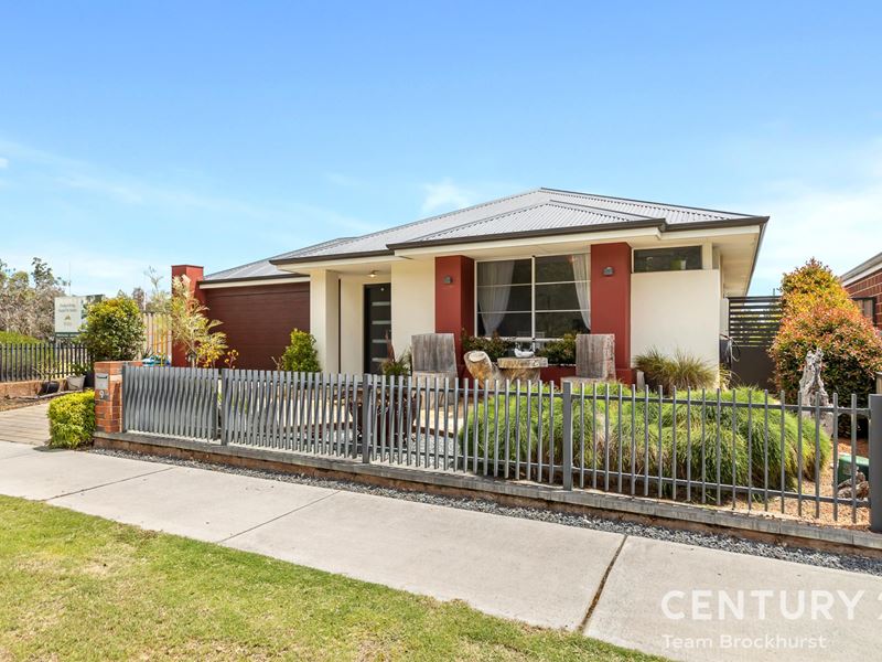 9 Tinspar Avenue, Whitby