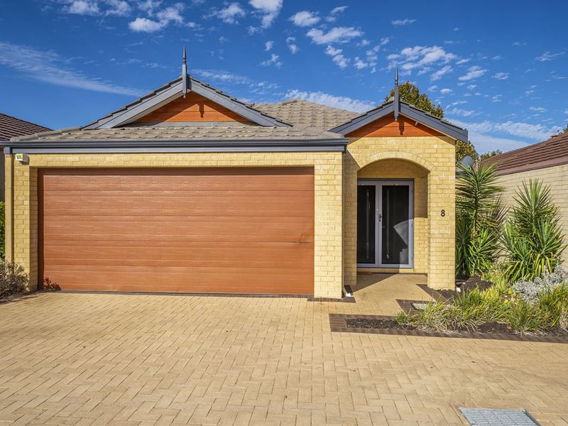 8/1 Tolj Loop, Aveley WA 6069