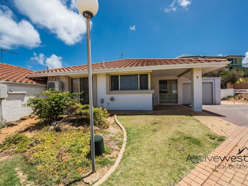 5/323 Willcock Drive, Tarcoola Beach