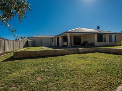 20 Basile Court, Wandina WA 6530