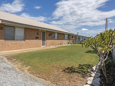 34 Ward St, Jurien Bay WA 6516