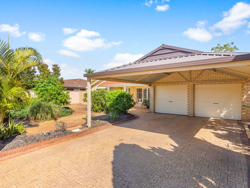 239 Summerlakes Parade, Ballajura WA 6066
