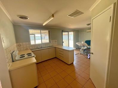 15 Nimingarra Drive, Newman WA 6753