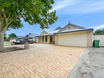 7 Merida Loop, Port Kennedy WA 6172