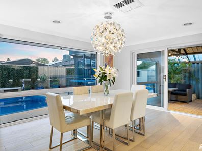 14 Conigrave Place, Canning Vale WA 6155