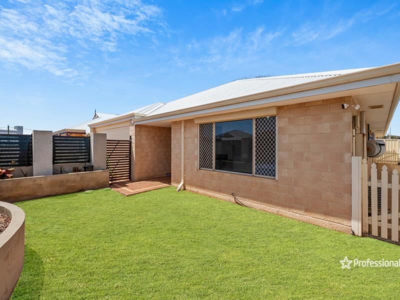 7 Staddon Lane, Beachlands WA 6530