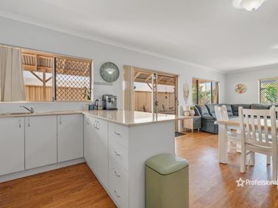 7 Staddon Lane, Beachlands WA 6530