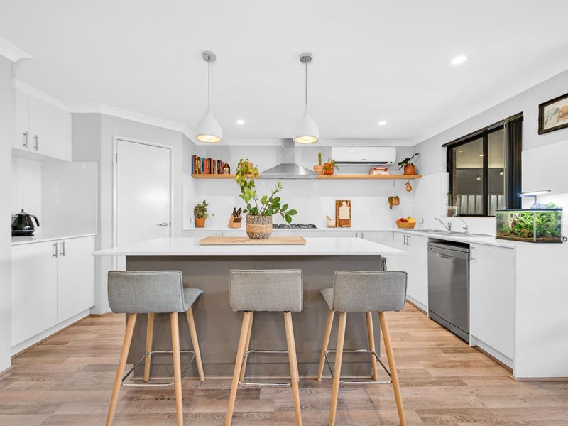 1 COOBA WAY, Banksia Grove