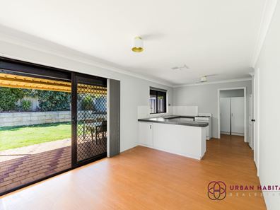 15 Meares Avenue, Parmelia WA 6167