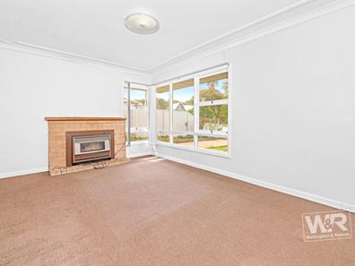 17 Seymour Street, Mira Mar WA 6330