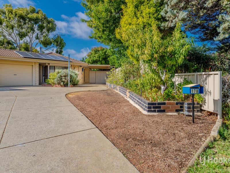17B Dior Place, Greenfields