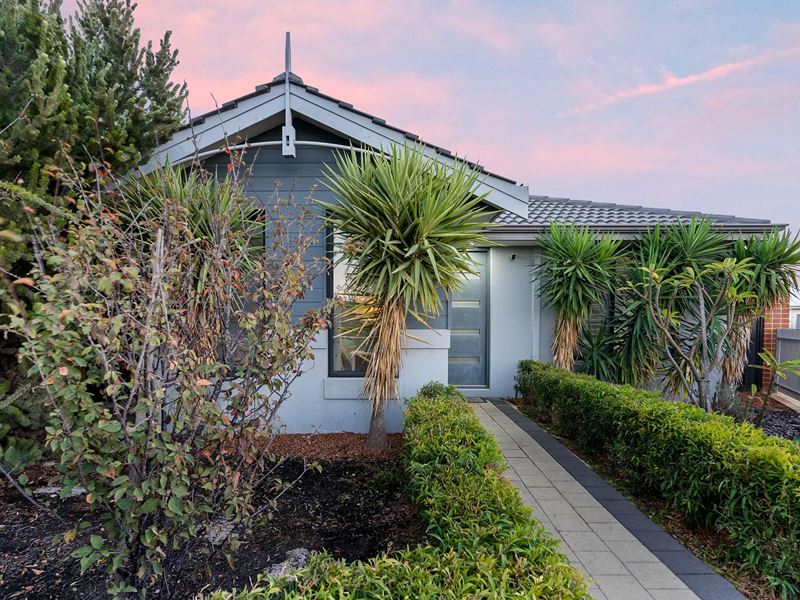 153 Aviator Blvd, Clarkson WA 6030