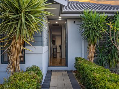 153 Aviator Blvd, Clarkson WA 6030