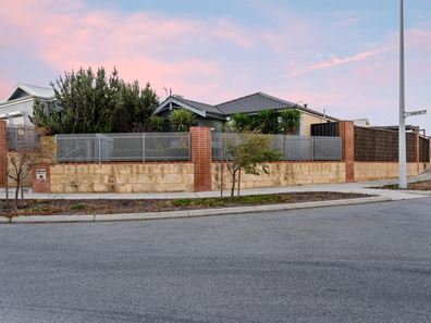 153 Aviator Blvd, Clarkson WA 6030