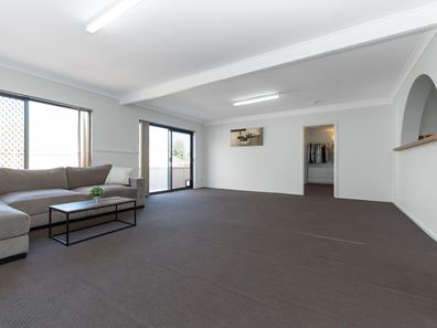 35A Clovelly Crescent, Lynwood WA 6147
