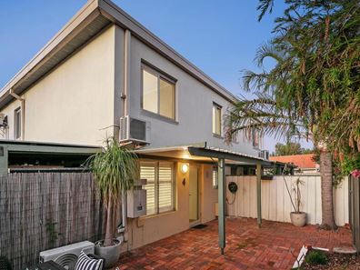 4/15 Flynn Street, Churchlands WA 6018