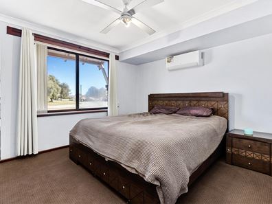 28 Stainer Avenue, Rockingham WA 6168