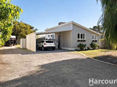 32 Flinders Street, Falcon WA 6210