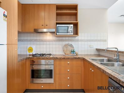 17/1 Preston Street, Como WA 6152