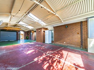 10 Nevis Place, Safety Bay WA 6169