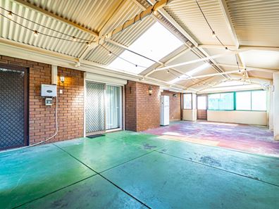 10 Nevis Place, Safety Bay WA 6169