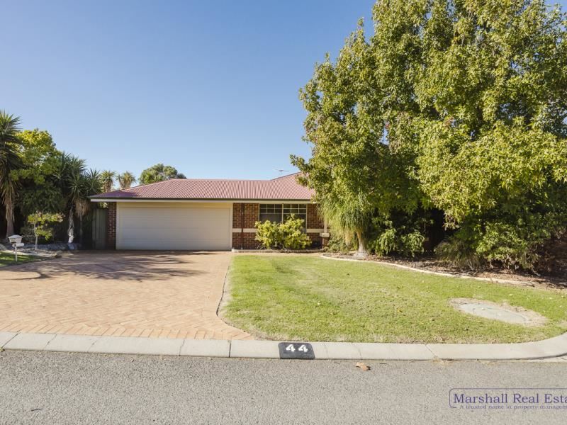 44 Stradbroke Gardens, Ridgewood WA 6030