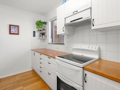17/8-10 Swan Road, Attadale WA 6156