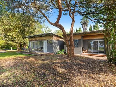 7 Seawolf Road, Robinson WA 6330