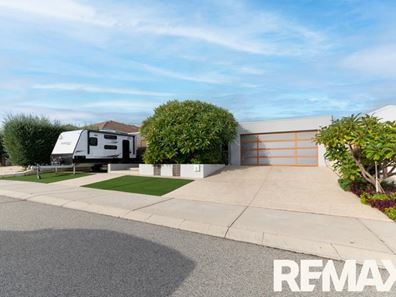 8 Greylock Meander, Madeley WA 6065