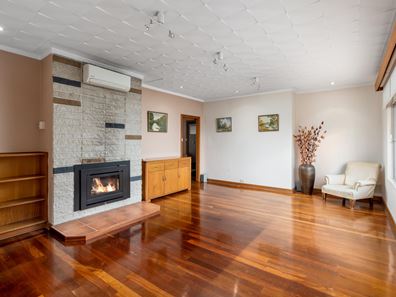 13 Waratah Crescent, South Bunbury WA 6230