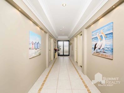 3 Zedor Way, Dalyellup WA 6230