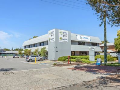 4 Gwenyfred Road, South Perth WA 6151