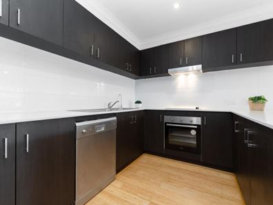 4/26 Beechboro Road South, Bayswater WA 6053