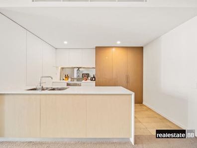 515/8 Moreau Parade, East Perth WA 6004