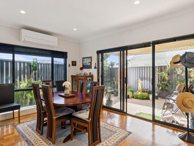 4 Vellum Loop, Aveley WA 6069