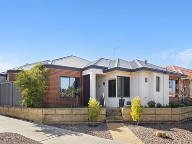 4 Vellum Loop, Aveley WA 6069