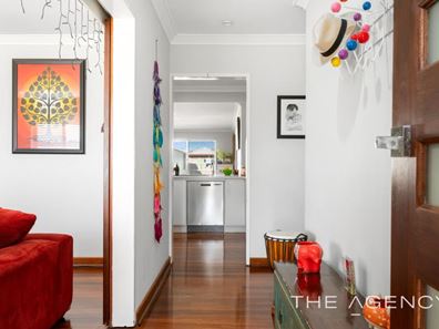 23 Bermuda Road, Safety Bay WA 6169
